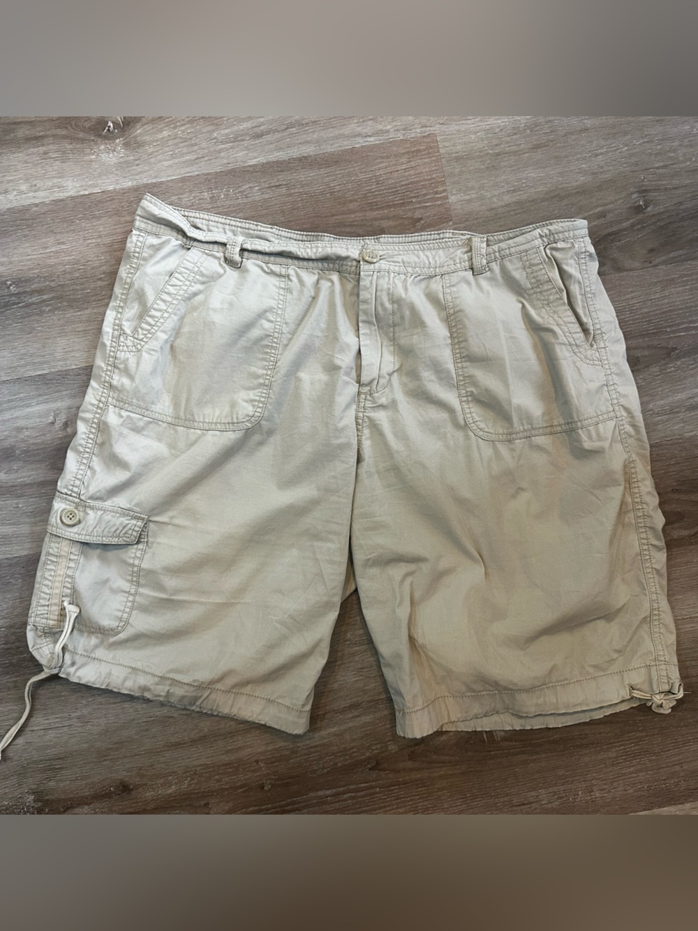 St. John's Bay Beige Cargo Shorts